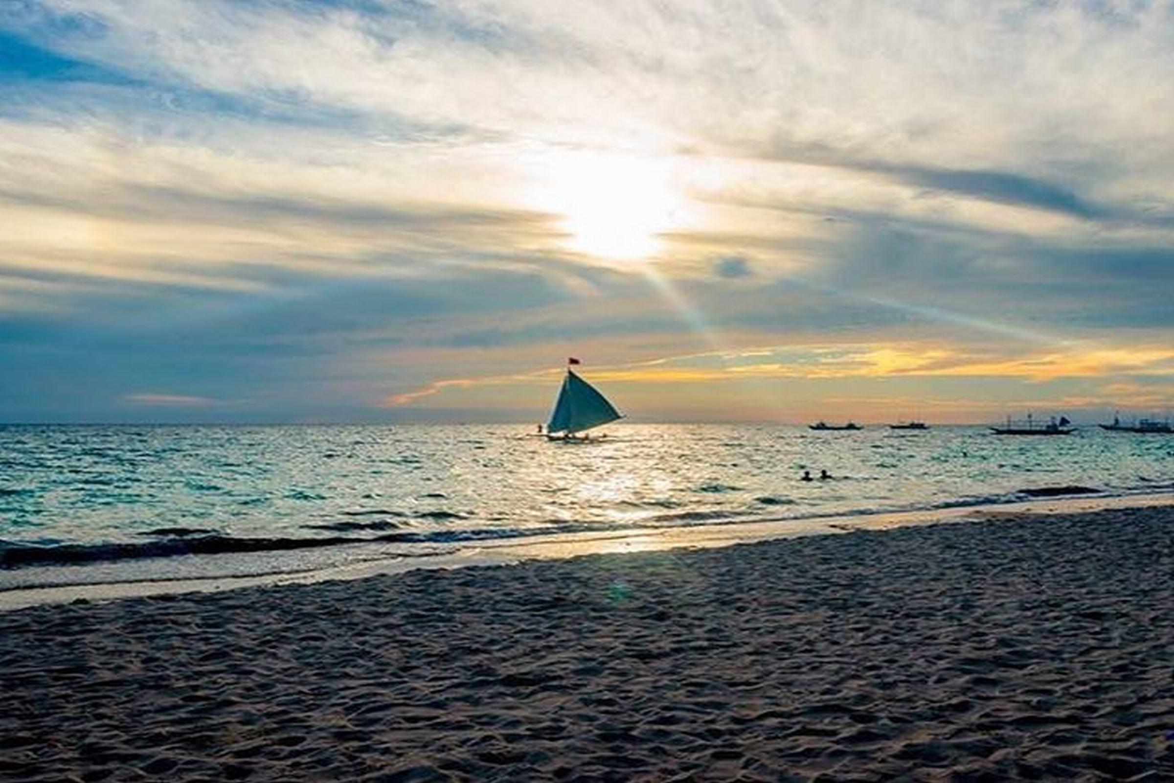 Crimson Resort And Spa Boracay Yapak Zewnętrze zdjęcie